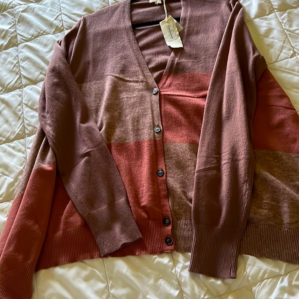 Lightweight Long Sleeve High/Low Sweater